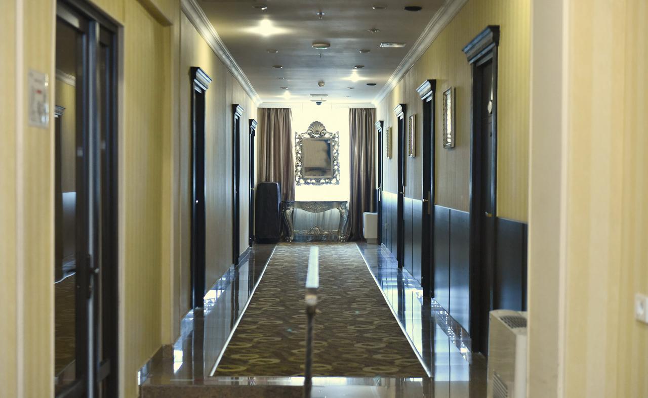 Imperial Palace Hotel Jerevan Eksteriør billede